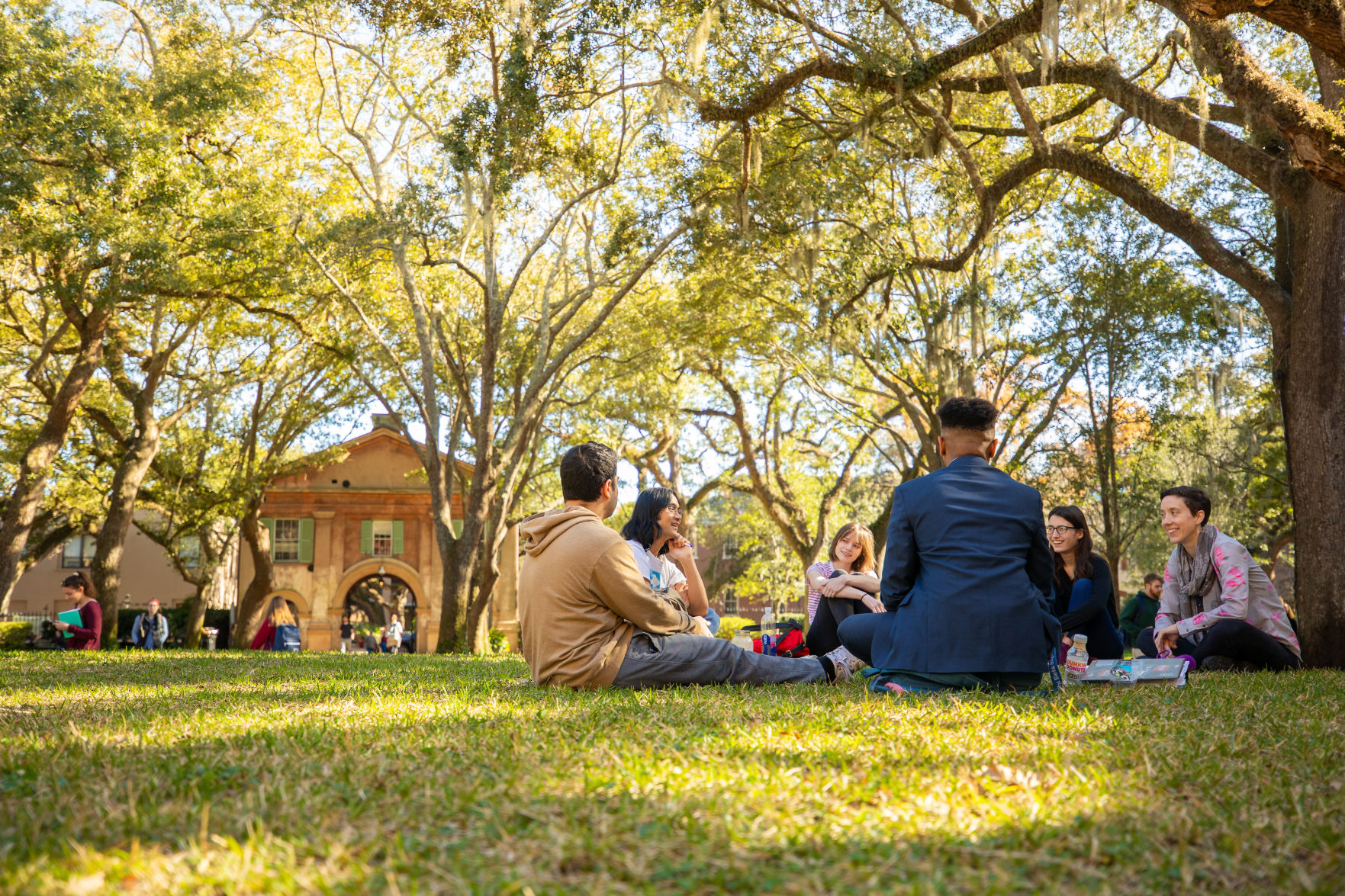 cofc_diversity_campus01.jpg